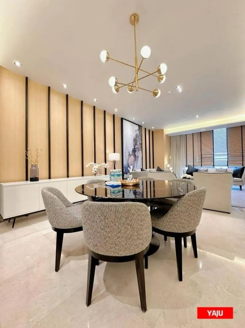 Apartment Tropicana The Residences Klcc Cozeestay Kuala Lumpur