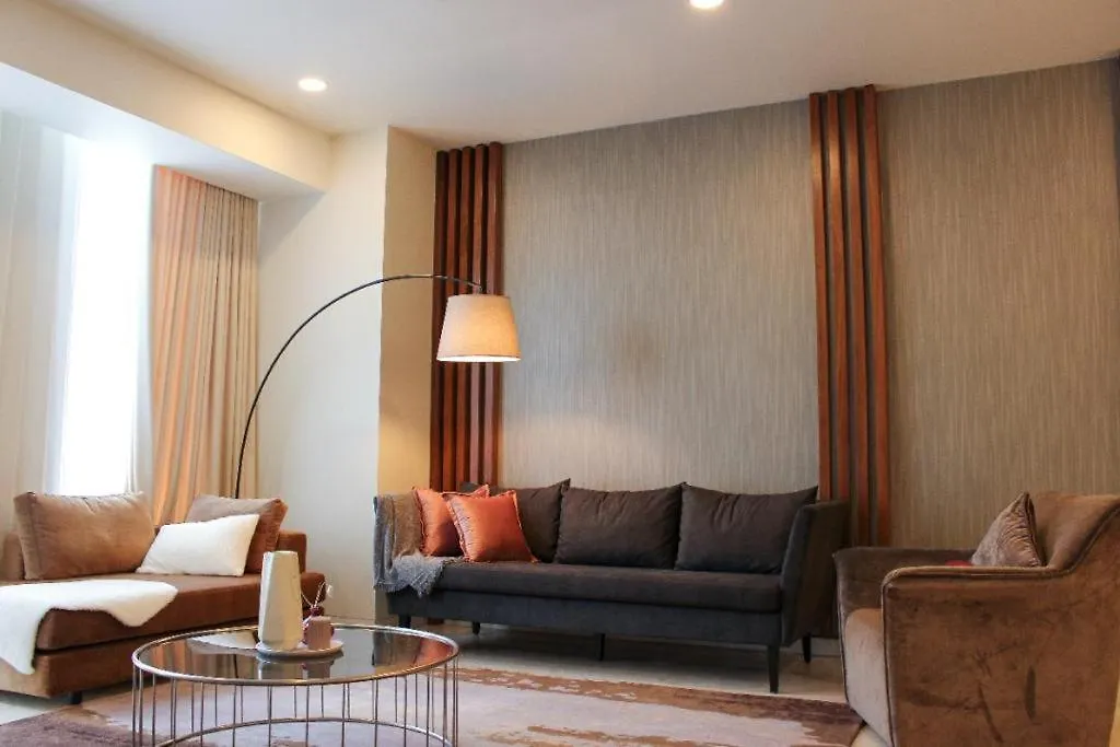Apartment Tropicana The Residences Klcc Cozeestay Kuala Lumpur Malaysia